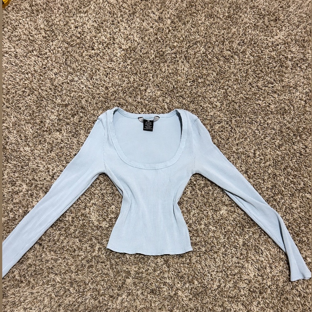 Women's Light Blue Long Sleeve Top